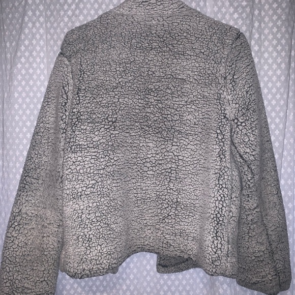 Sky and Sparrow Grey Teddy Jacket - Picture 6 of 6